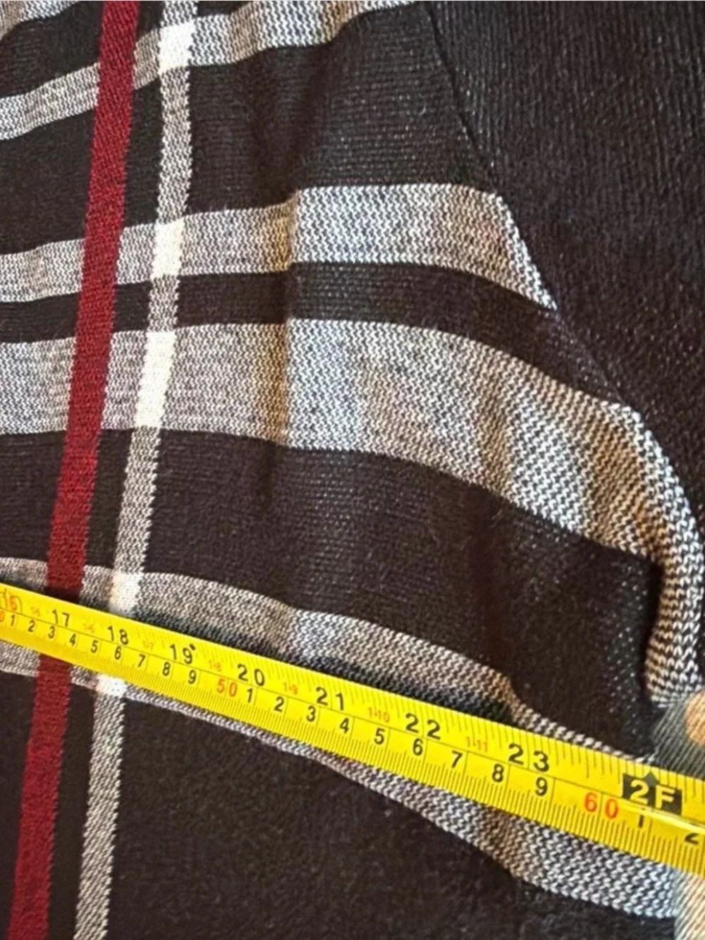 Women’s 2X cardigan by KASPER. Black/red/gray spacious plaid, cotton blend.